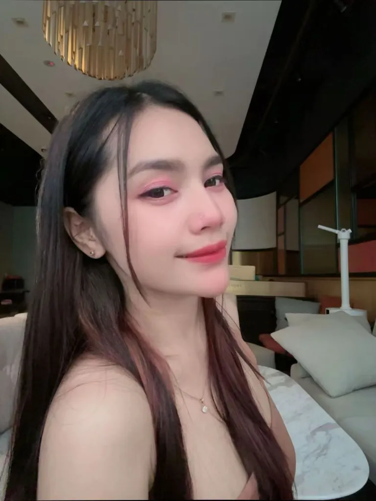 Adira MY KL Escort