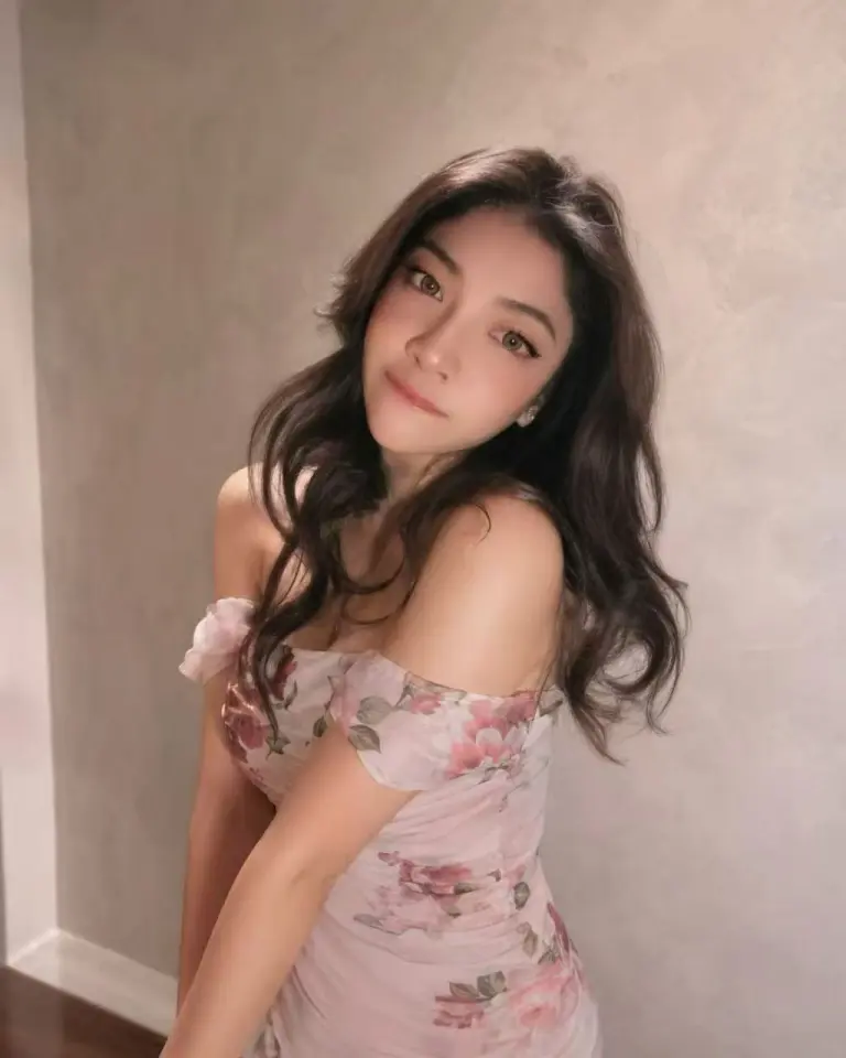 Bella MY KL Escort