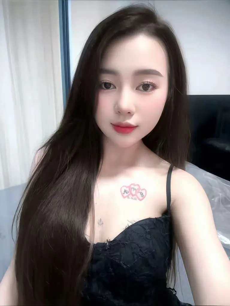 Iris MY KL Escort
