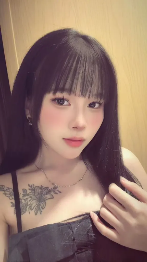 Selina MY KL Escort
