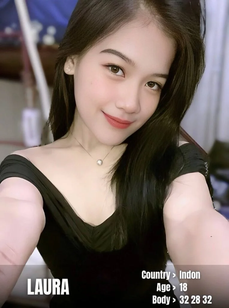 Laura MY KL Escort